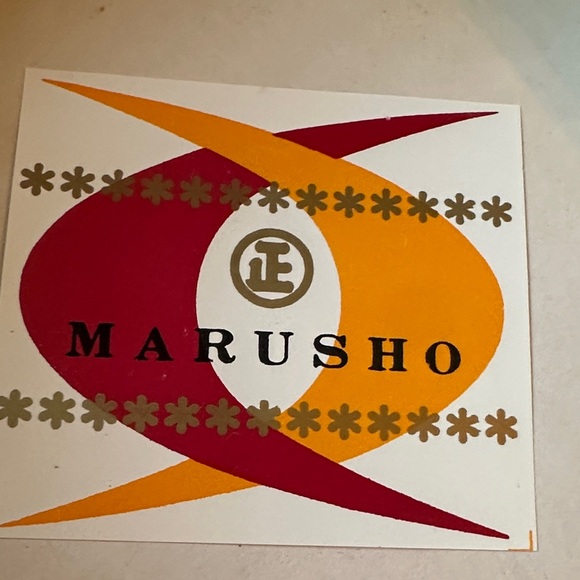 Vintage Red and Black Traditional Japanese Sandals, wooden and layered - Picture 11 of 12